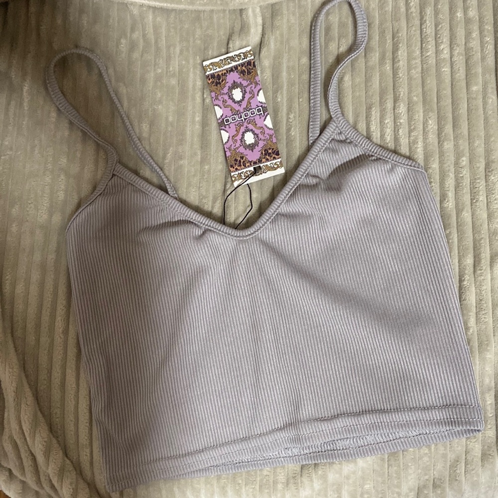 Grey ribbed v neck cropped cami